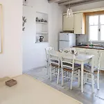 Elysium Paros Ferienhaus Chrisi Akti (Paros)