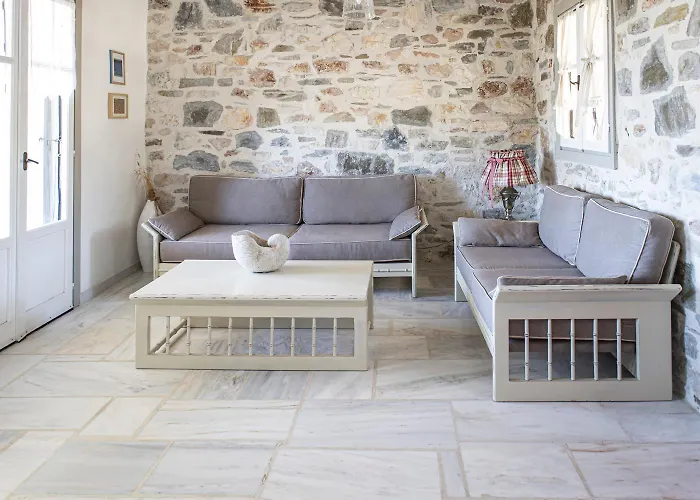 Elysium Paros Nyaraló